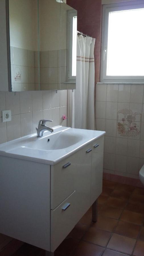 A Clair Matin Apartment Estang Екстериор снимка